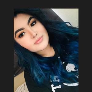 Meet your Posher, Izabella